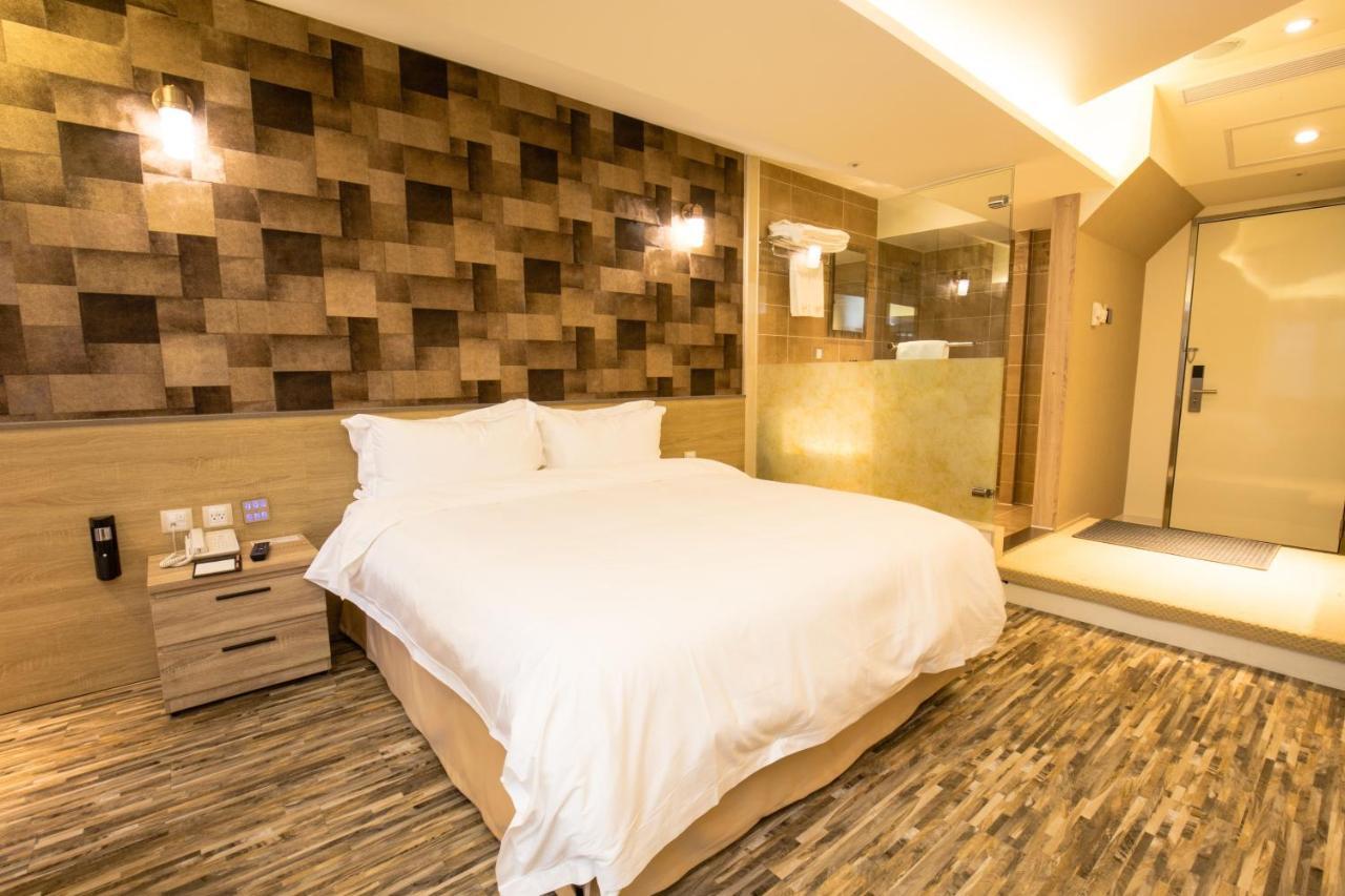 Walker Hotel. Ximen Tajpej Kültér fotó